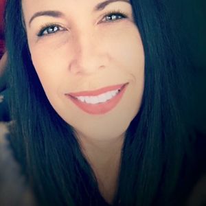 Meet your Posher, Araceli